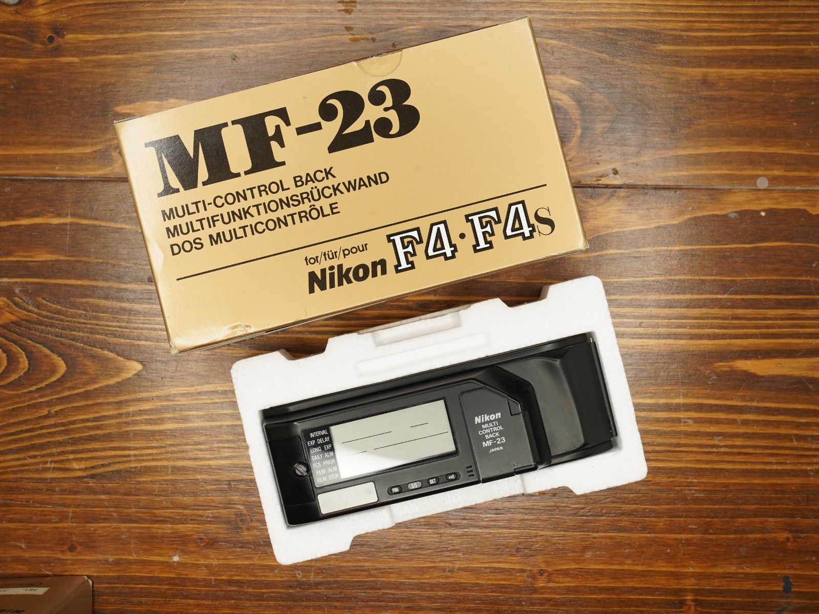 Nikon Fotocamera: Nikon F4 MF-23  Multifunktionsrückwand / Multi Data Back OVP – Usato da Bern venduto da FotoStrobo.ch_Outlet