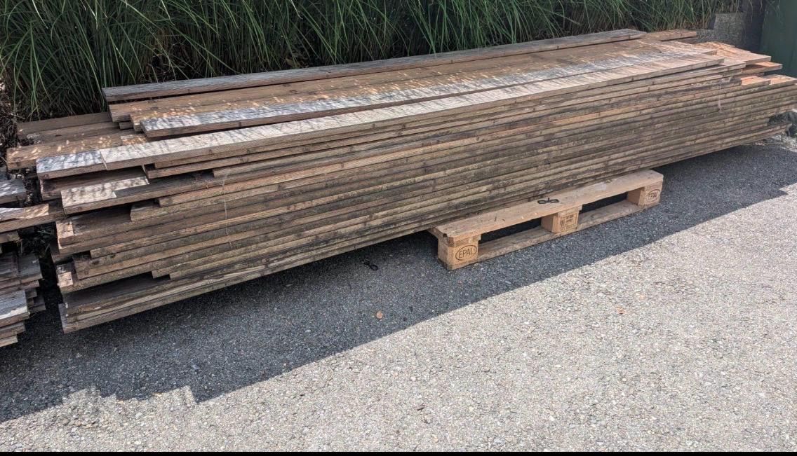 Wände & Decken: Terrassendielen – Gebraucht aus Oftringen von Makeq
