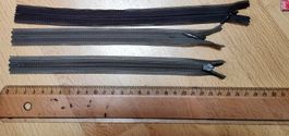 3 Reissverschlüsse hellgrau / dunkelgrau ca 20-22 cm
