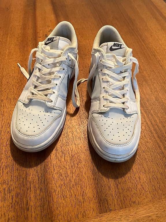 Nike Herrenschuhe: Turnschuhe Nike Gr. 40 – Gebraucht aus Zürich von Koereli01 1