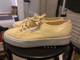 Suprega Schuhe