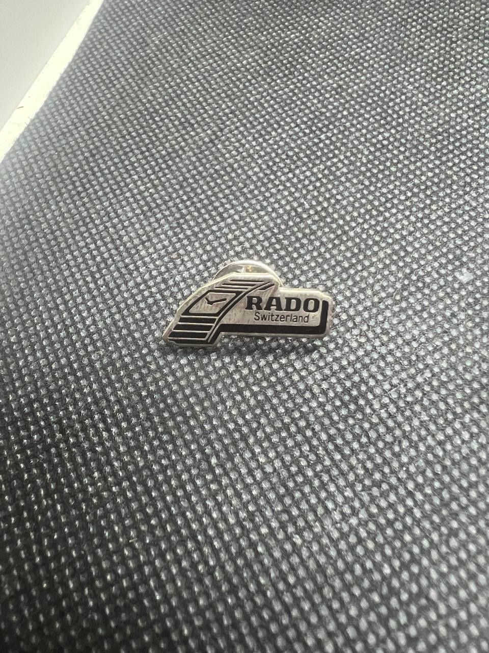 Rado Placchette & Badge: Rado Anstecker Schweiz – Usato da Dietikon venduto da kRizzzZy96