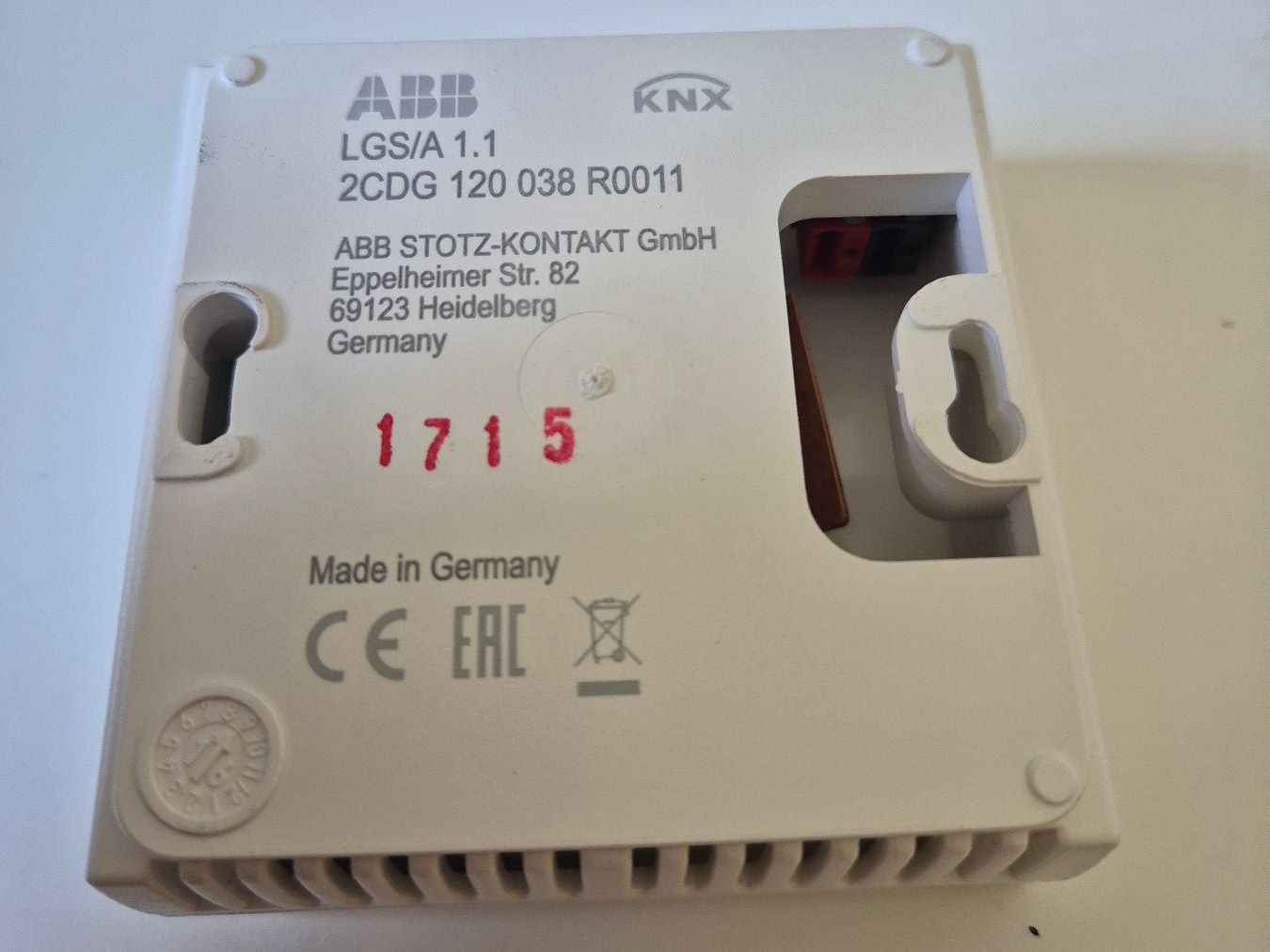 ABB Composants électroniques: ABB LGS/A 1.1 KNX Luftgütesensor CO2 – D'occasion à Obfelden par K.Arthur 1