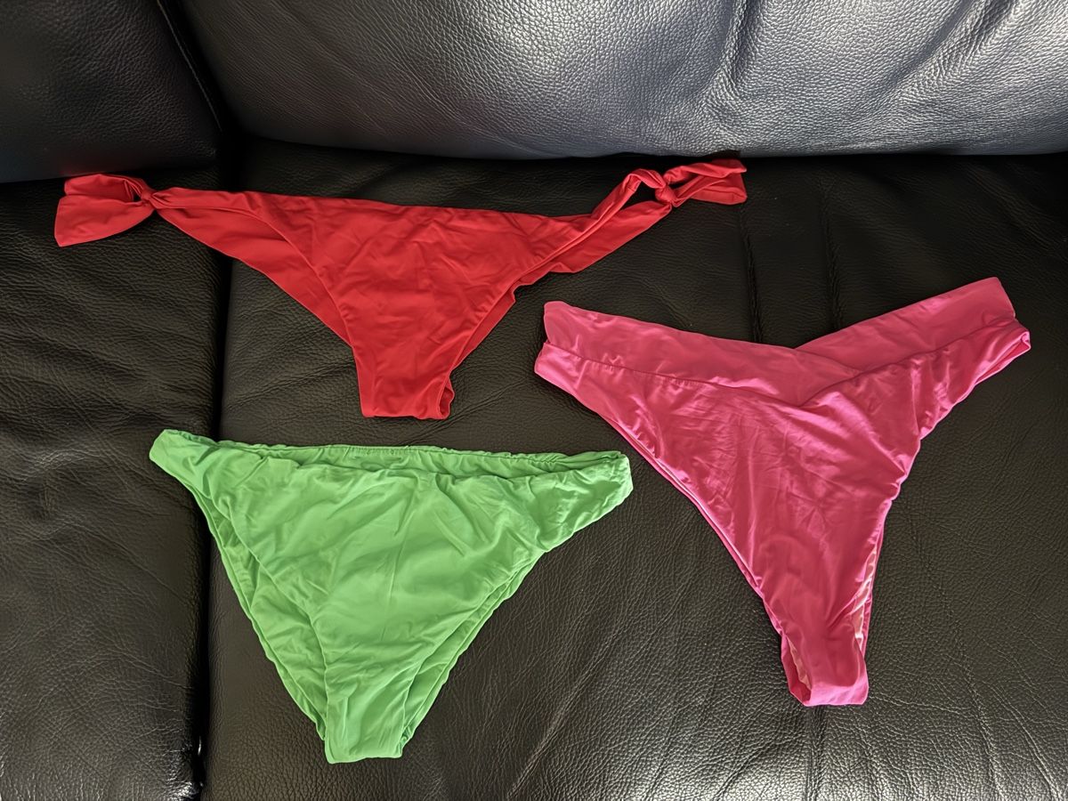 Calzedonia Costumi da bagno & Bikini: Slip costumi Calzedonia – Usato da Rancate venduto da Waly__