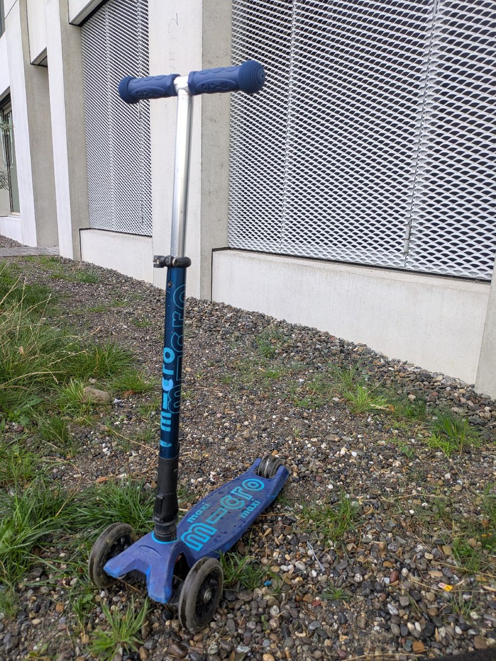 Micro Kickboard: Maxi Micro Trotti – D'occasion à Zürich par chukye