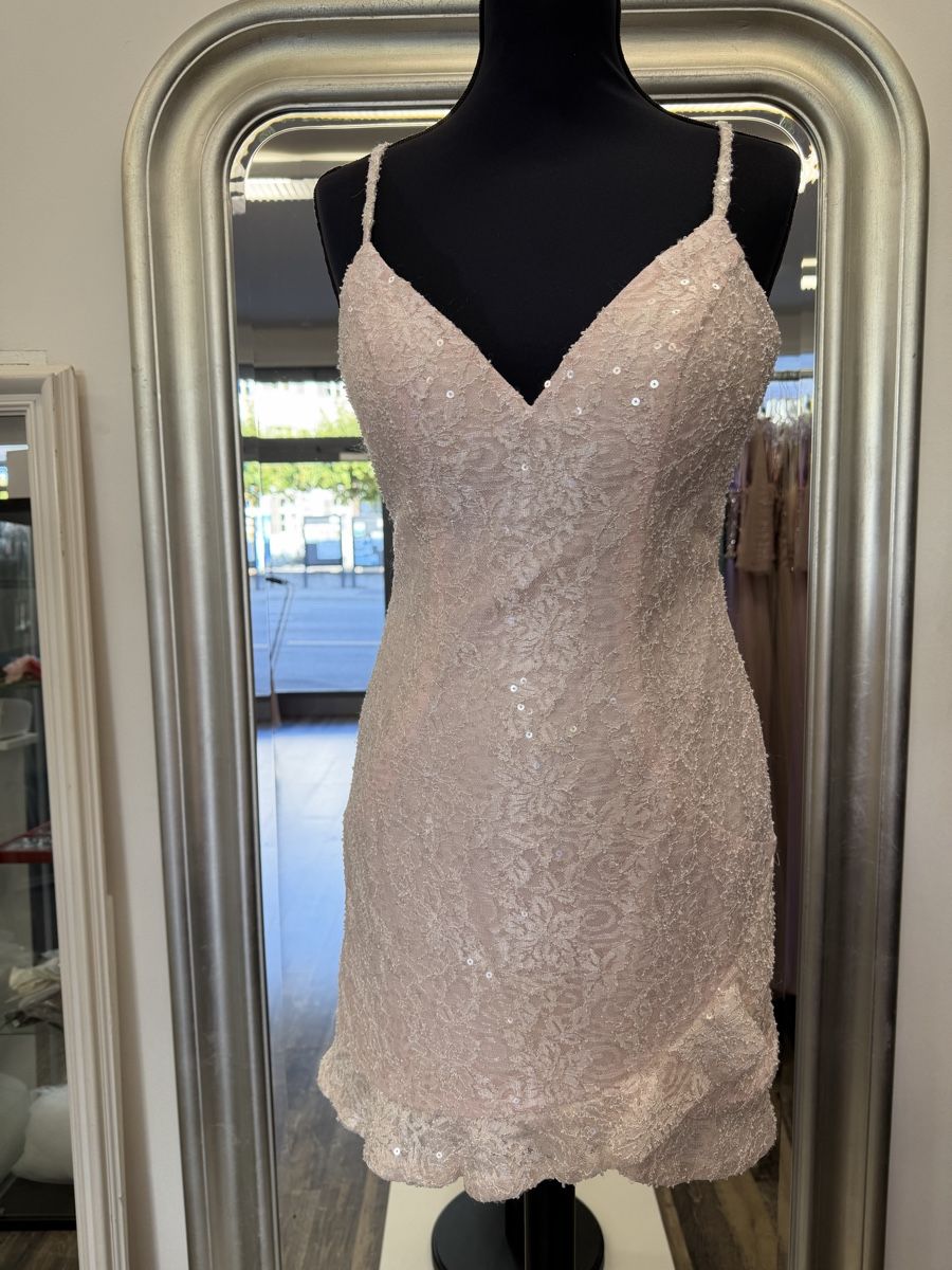 Robes: Short Dress Sequins Spaghetti Straps Size 36 – Neuf avec emballage d'origine à Schlatt ZH par xhesiesi 2