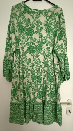 Kleid ONLY CARMAKOMA Gr. 48 grün gemustert neuwertig