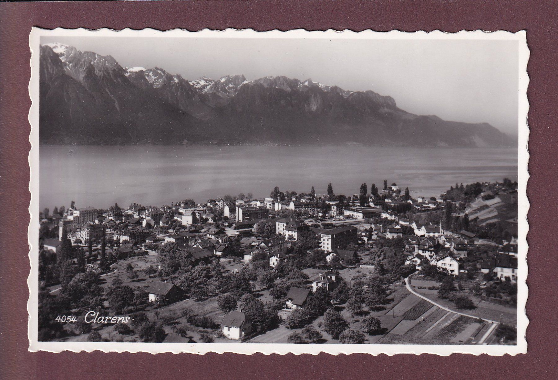Cartoline postali: CLARENS - 1957 – Usato da Pully venduto da nicecards