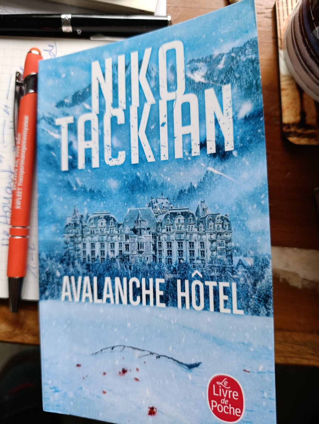 Libri: niko tackian, avalanche hôtel – Usato da Courtelary venduto da mitounet