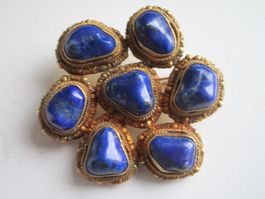 Antike Brosche mit Lapislazuli