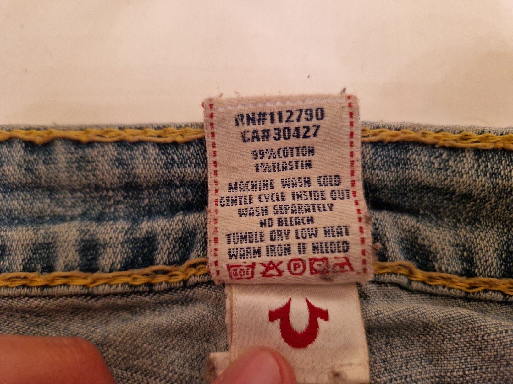 True Religion Jeans: True Religion Jeans, hellblau, Grösse 29, cooler Look – Nuovo (secondo la descrizione) da Thun venduto da Sde 5