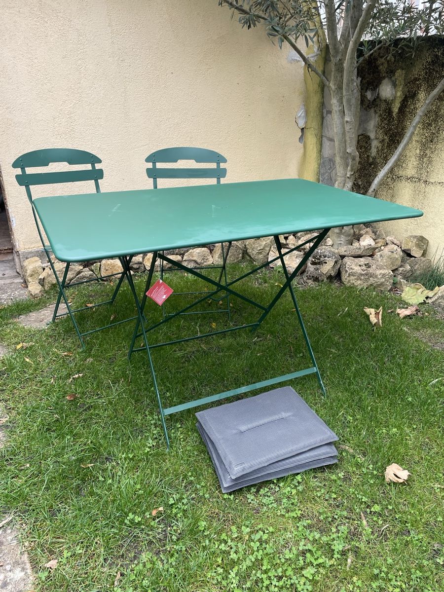 Set di tavolo e panche: Fermob table et chaises – Usato da St- Blaise venduto da Gian73 2
