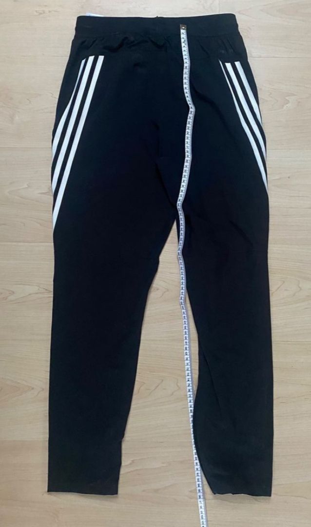 Adidas Hosen: Trainerhose Adidas Gr S – Gebraucht aus Binz von julijuli 1