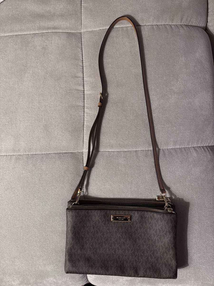 Michael Kors Borse da donna: Michael Kors Umhängetasche – Usato da Meiringen venduto da giu_qkv2 2