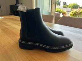 ONLY Chelsea Boots Gr. 40 – schwarz, NEU mit Etikett – falle