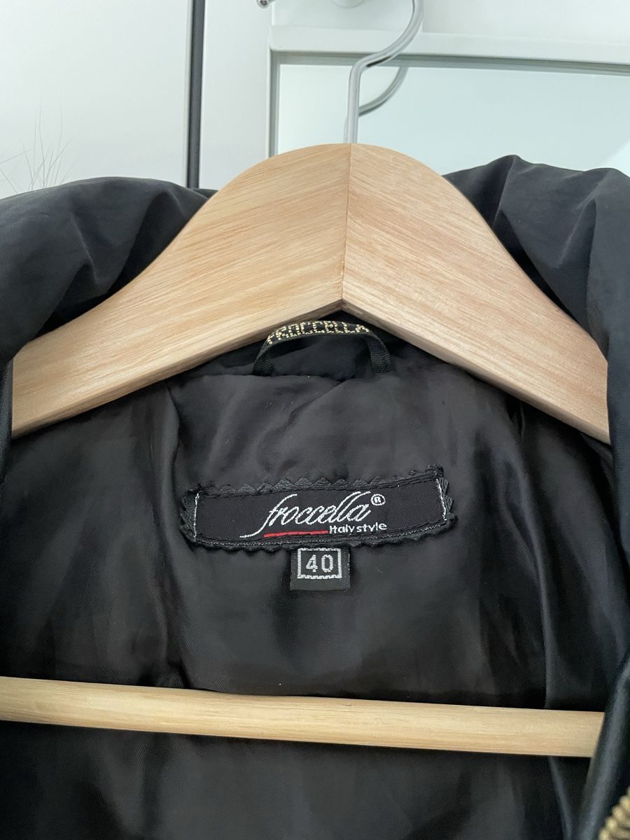 Vestes: Froccella Winterjacke mit Echtfell Gr. 34 – Neuf (Voir description) à Adliswil par buy_sell_zh 4