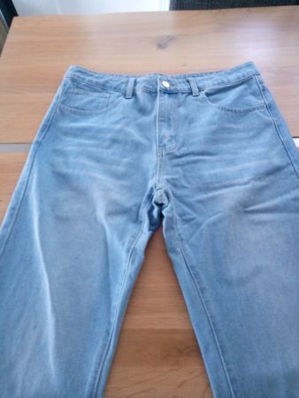 1 Paar helle Sommer Jeans, GR. 42  TOP & Bequem!