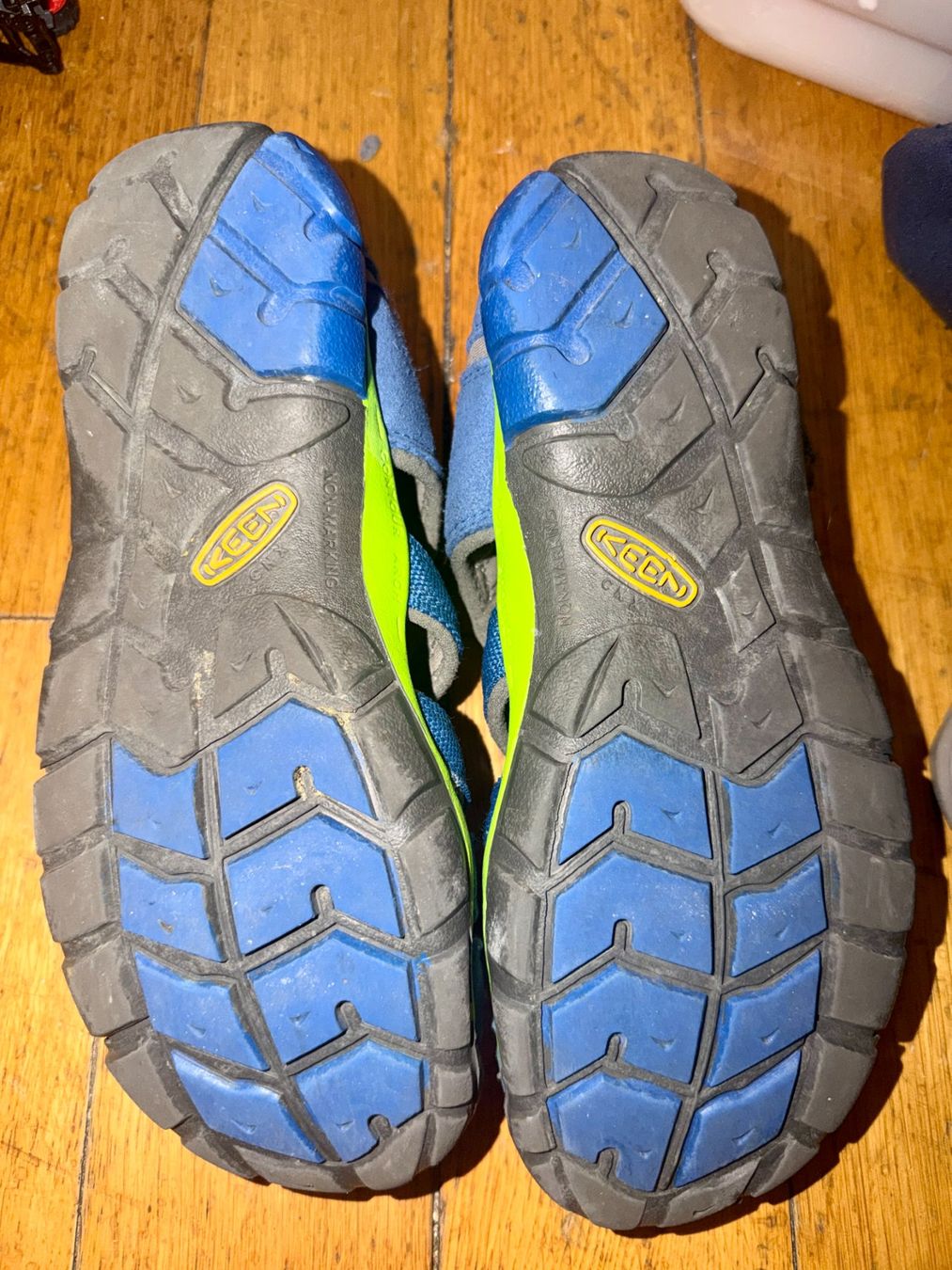 Keen Scarpe per ragazzi: Keen Sandalen Gr.37  23.5cm – Usato da Spreitenbach venduto da EdTasch 1