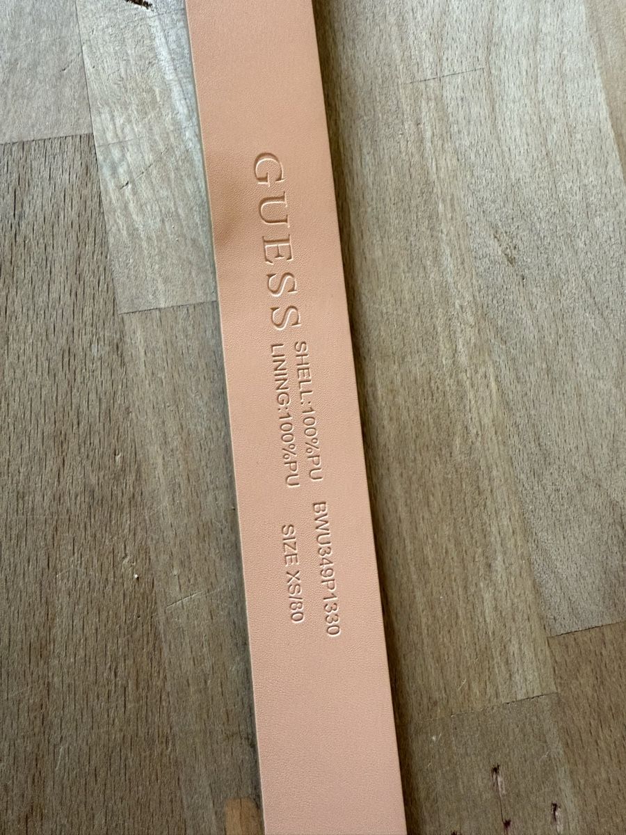Cinture: Gürtel guess – Usato da visp venduto da Kmemo1 2