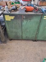 77. Werkstatt Schrank