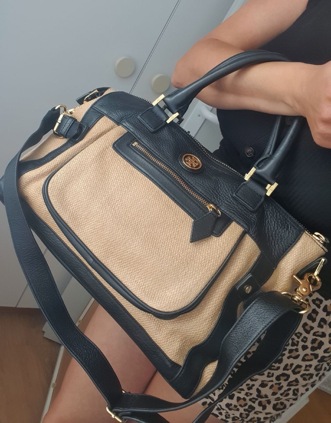 Tory Burch Borse da donna: Tory Burch Handtasche Crossbody Leder Raffia Optik – Usato da Niederteufen venduto da Mira_72 5