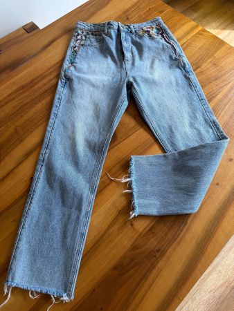 DESIGUAL coole Damen Jeans mit Stickerei Gr. 38