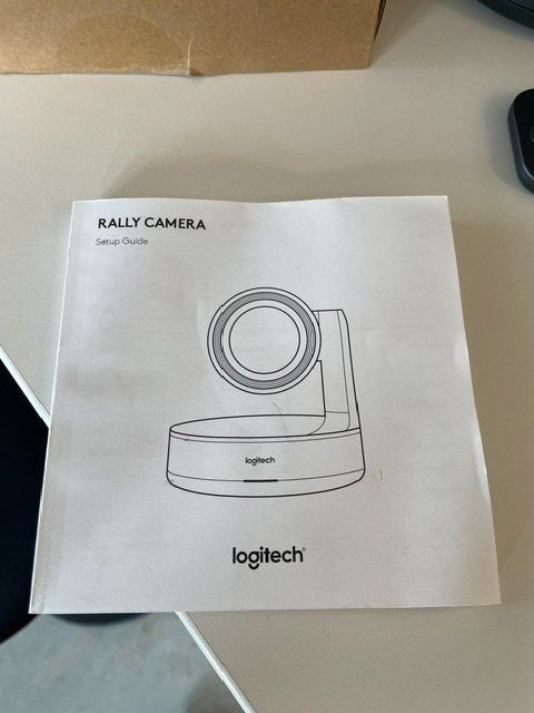 Logitech Webcams: Logitech Rally Kamera – D'occasion à Regensdorf par OfficeExperts 2