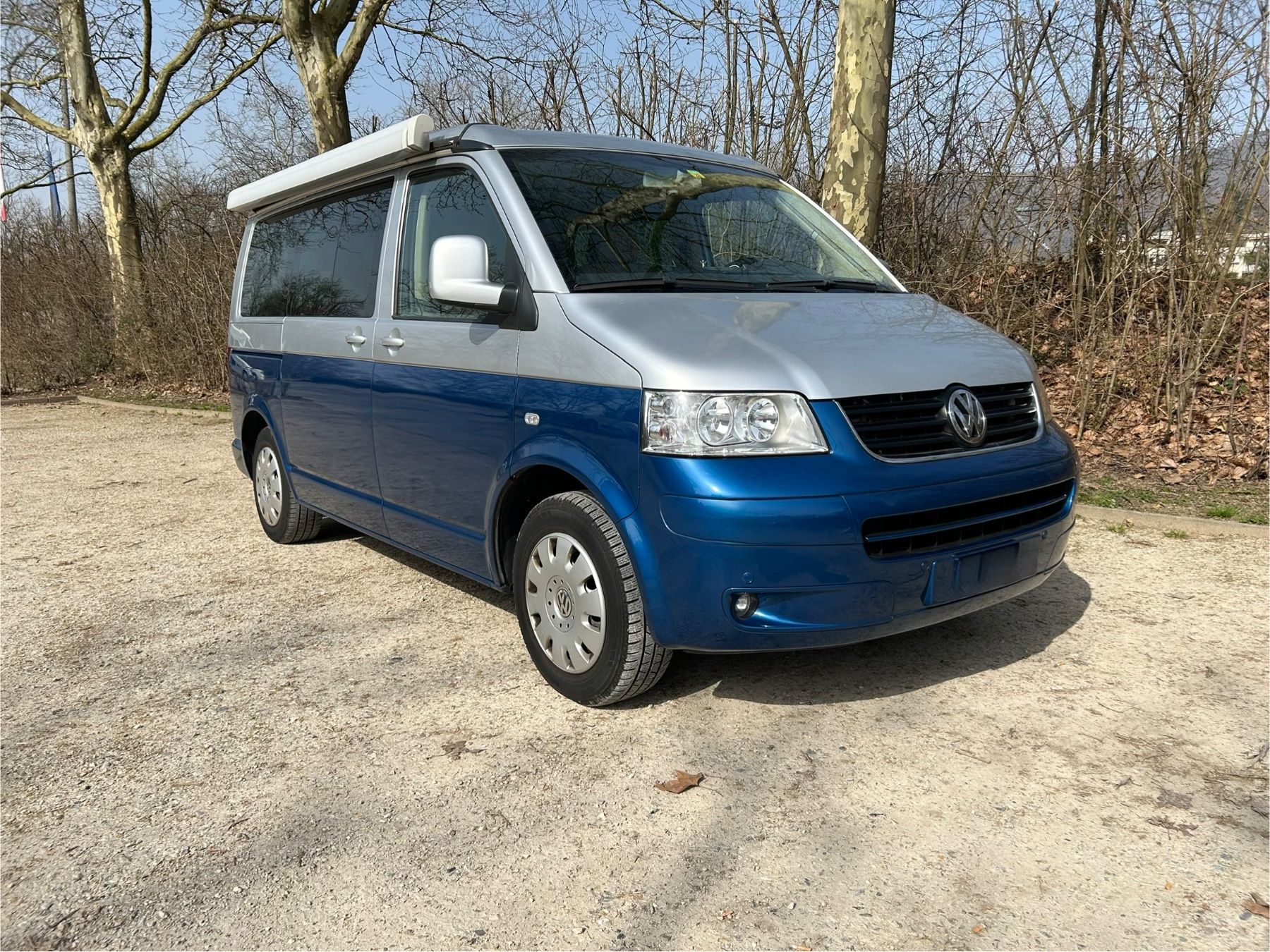 VW Veicoli da campeggio: VW T5 California Camper ab Mfk – Usato da Wettingen venduto da Sell_23