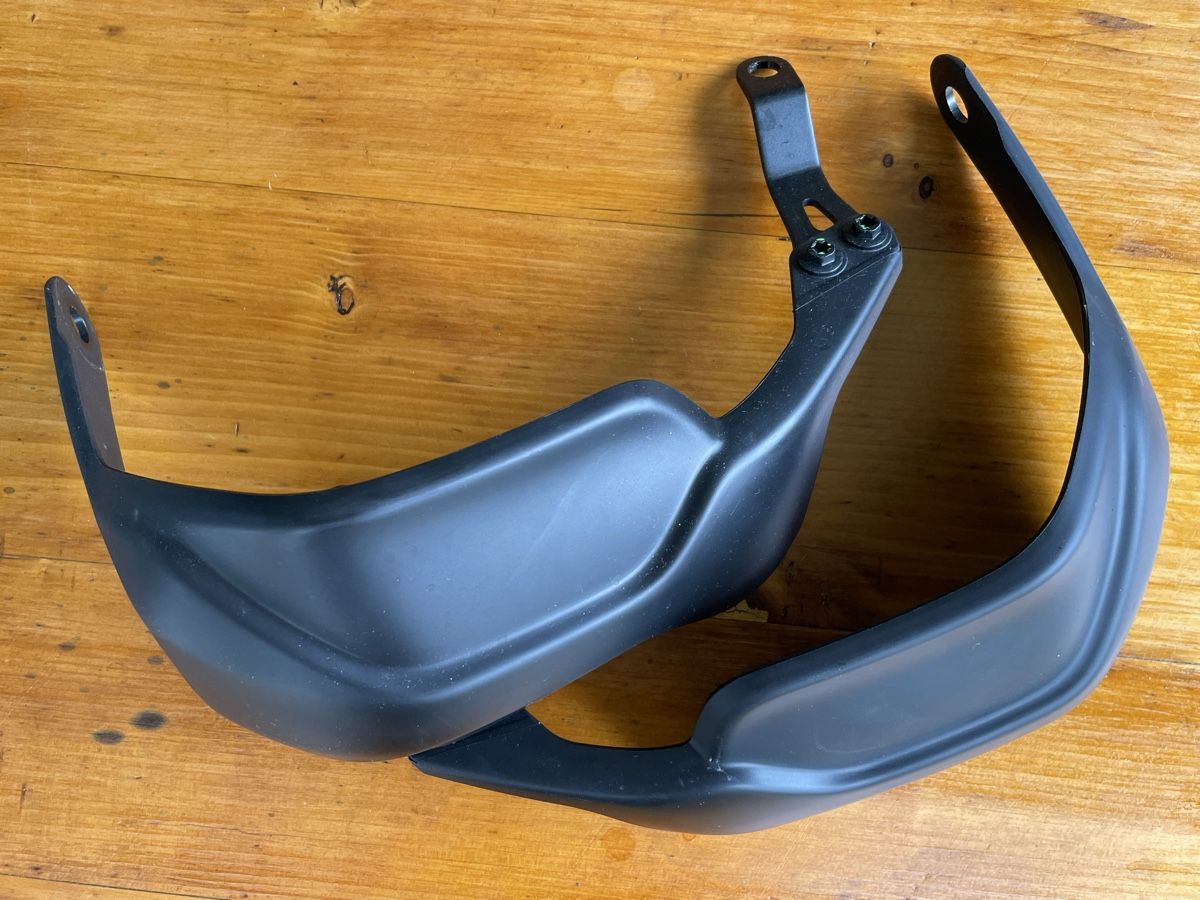 Yamaha Alle Motorradersatzteile: Yamaha tenere 700 Handschutz – Neu (gemäss Beschreibung) aus Zürich von Muck74 1
