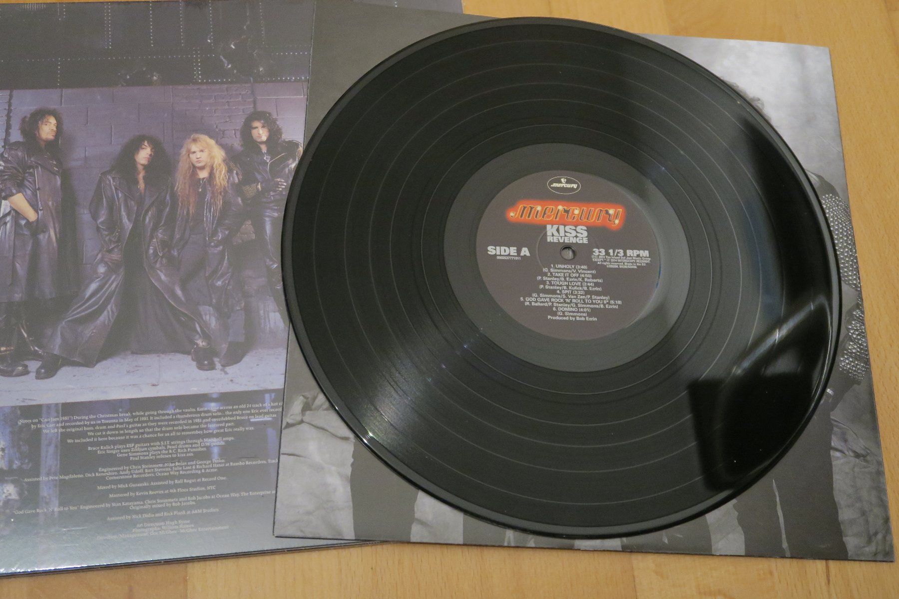 Dischi in vinile: Kiss – Revenge – Usato da Thun venduto da Karibu70 3