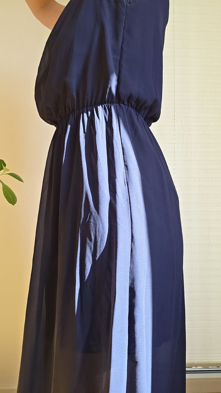 Kleider: Bodenlanges blaues Kleid – Gebraucht aus Basel von RebGy 2
