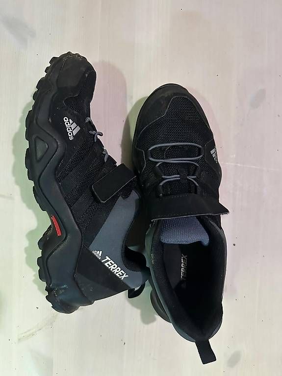 Herrenschuhe: Trekkingschuhe sehr gut erhalten – Gebraucht aus Muttenz von mae_r67m 1