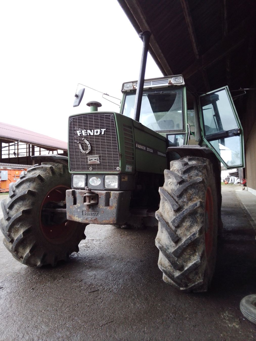 Trattori: Fendt 311 Lsa – Usato da Wetzikon ZH venduto da rurowe