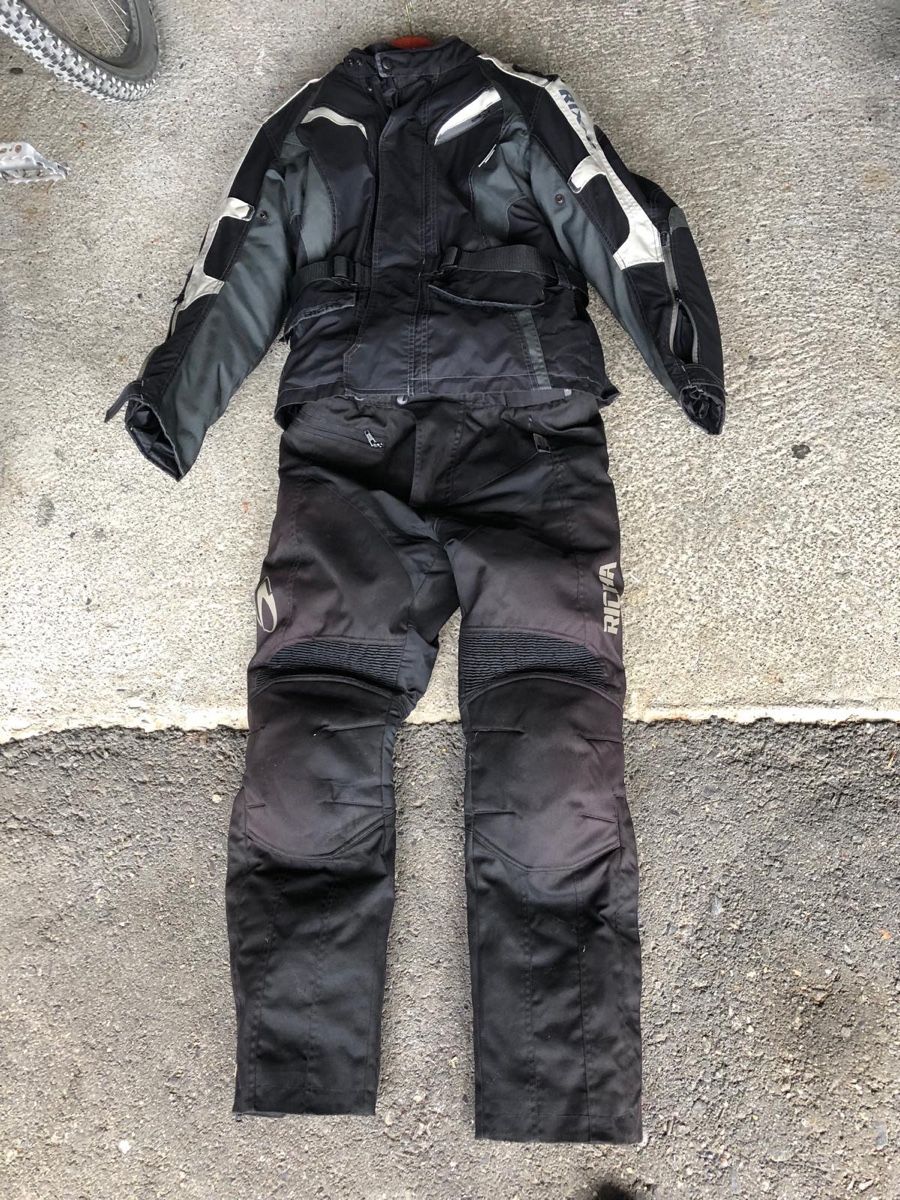 Lotti di vestiti: Motorradkombi Gore - Tex Richa – Usato da Belp venduto da _b9mc 1