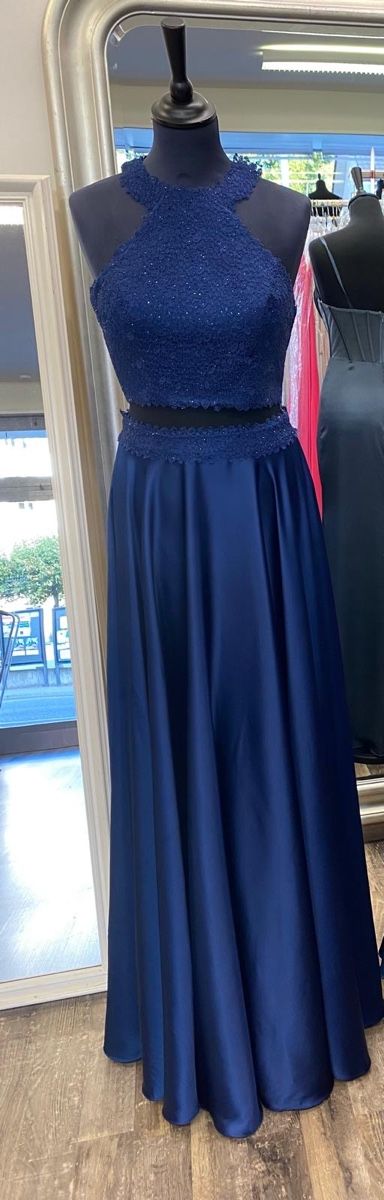 Vestiti: Abendkleid dunkelblau Spitze Grösse 32 NEU – Nuovo e nell'imballaggio originale da Schlatt ZH venduto da INVA00