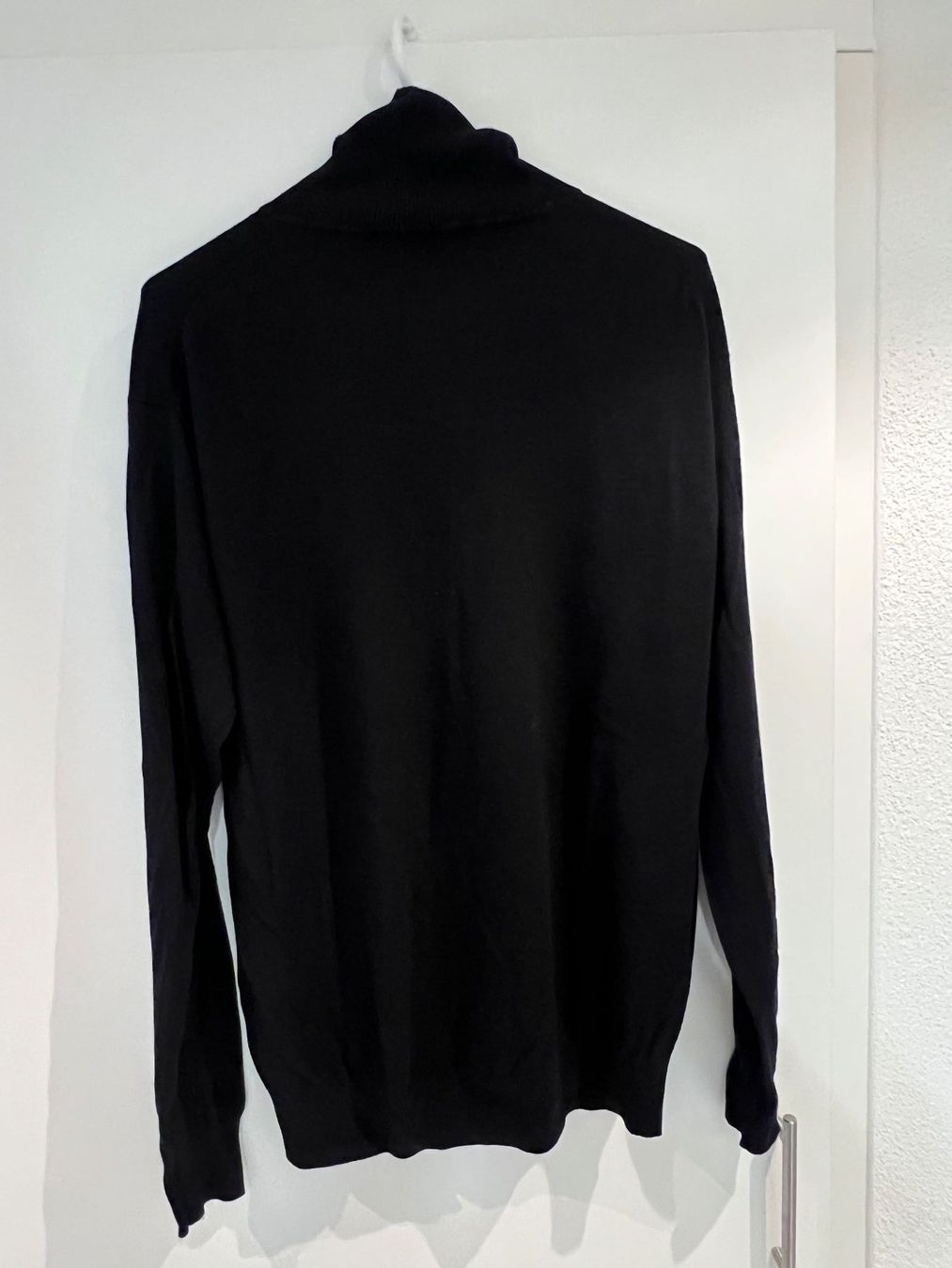 Maglioni & Felpe: MacElton Silk Turtleneck – Usato da Dielsdorf venduto da Anthony111 1