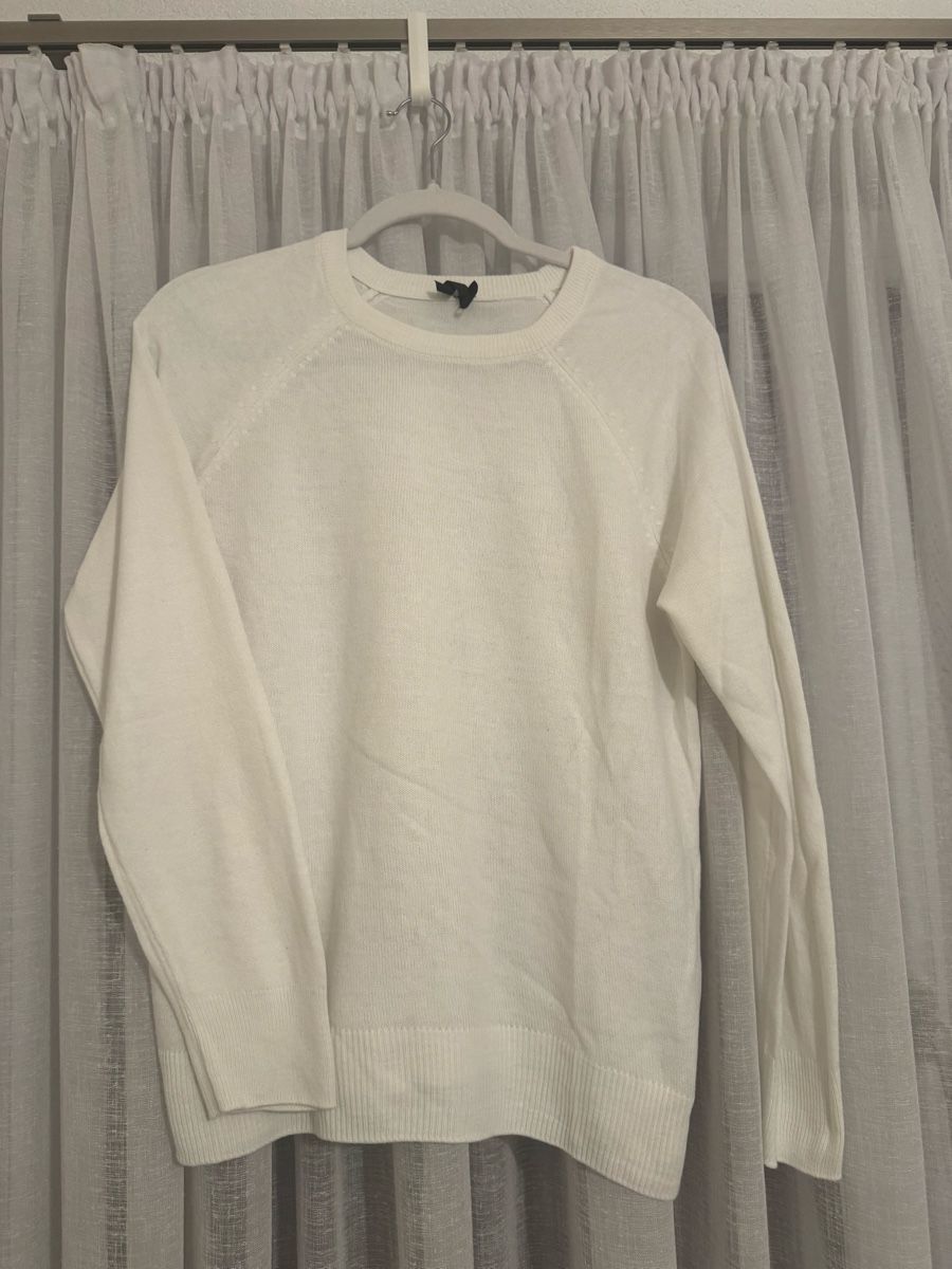 Lotti di vestiti: Edle Pullover, Top Zustand, Grösse S – Usato da Neuenegg venduto da mel_5pnq 1