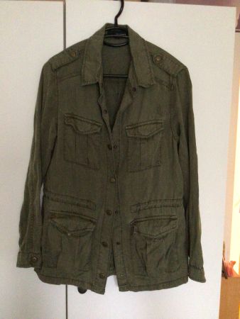 leichter Parka in oliv Gr.36/S