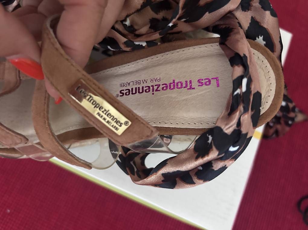 Scarpe da donna: Ledersandalen Les Tropeziennes – Usato da Immensee venduto da sim_9fdb 1