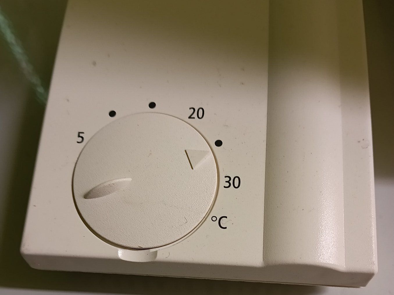 Misurare: 12x RAM 701 Raumthermostat   neu – Nuovo e nell'imballaggio originale da Watt venduto da vida17