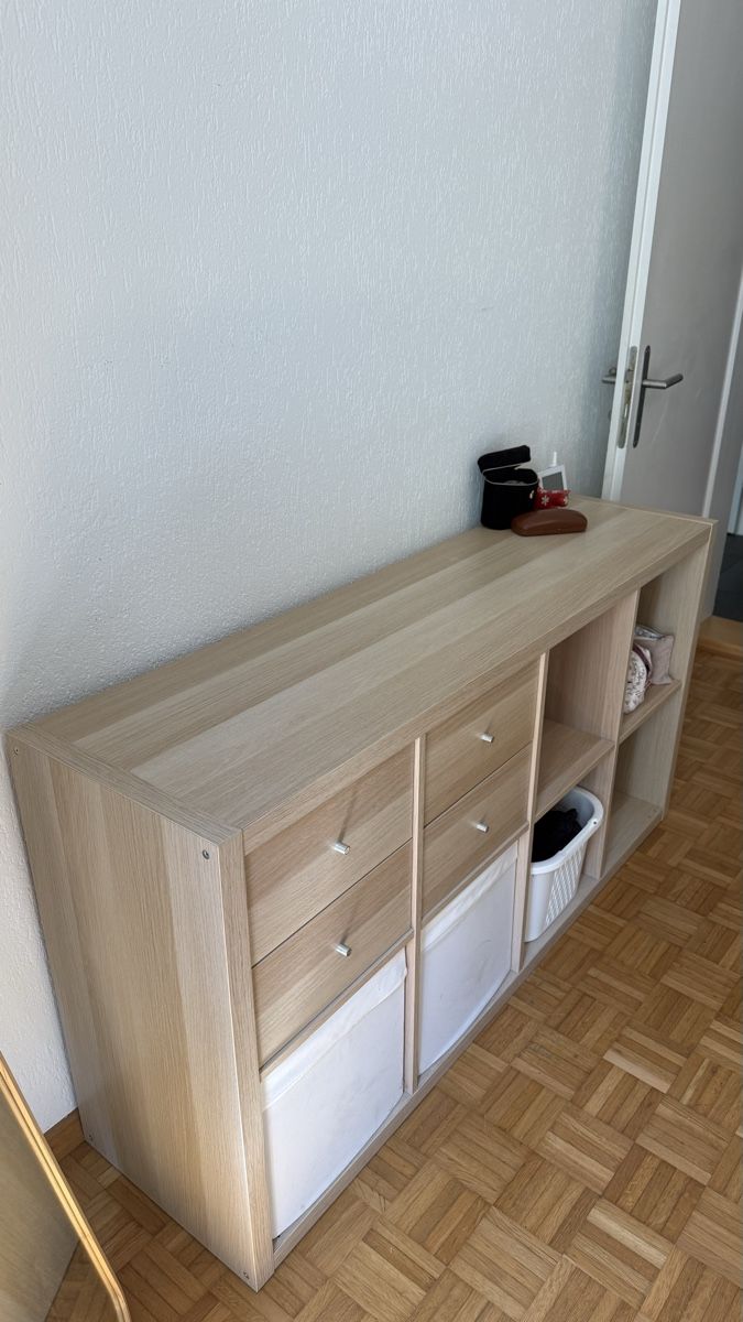 Scaffali: IKEA KALLAX shelf – Usato da Zürich venduto da din_gxw8 1
