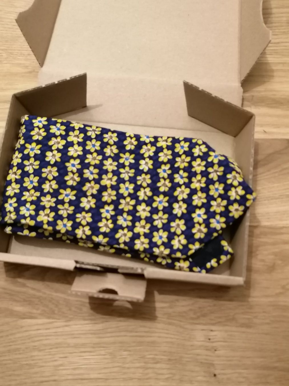 Cravatte: Ungaro Paris Krawatte - Nr. 16 – Usato da Basel venduto da vintagecollector 3