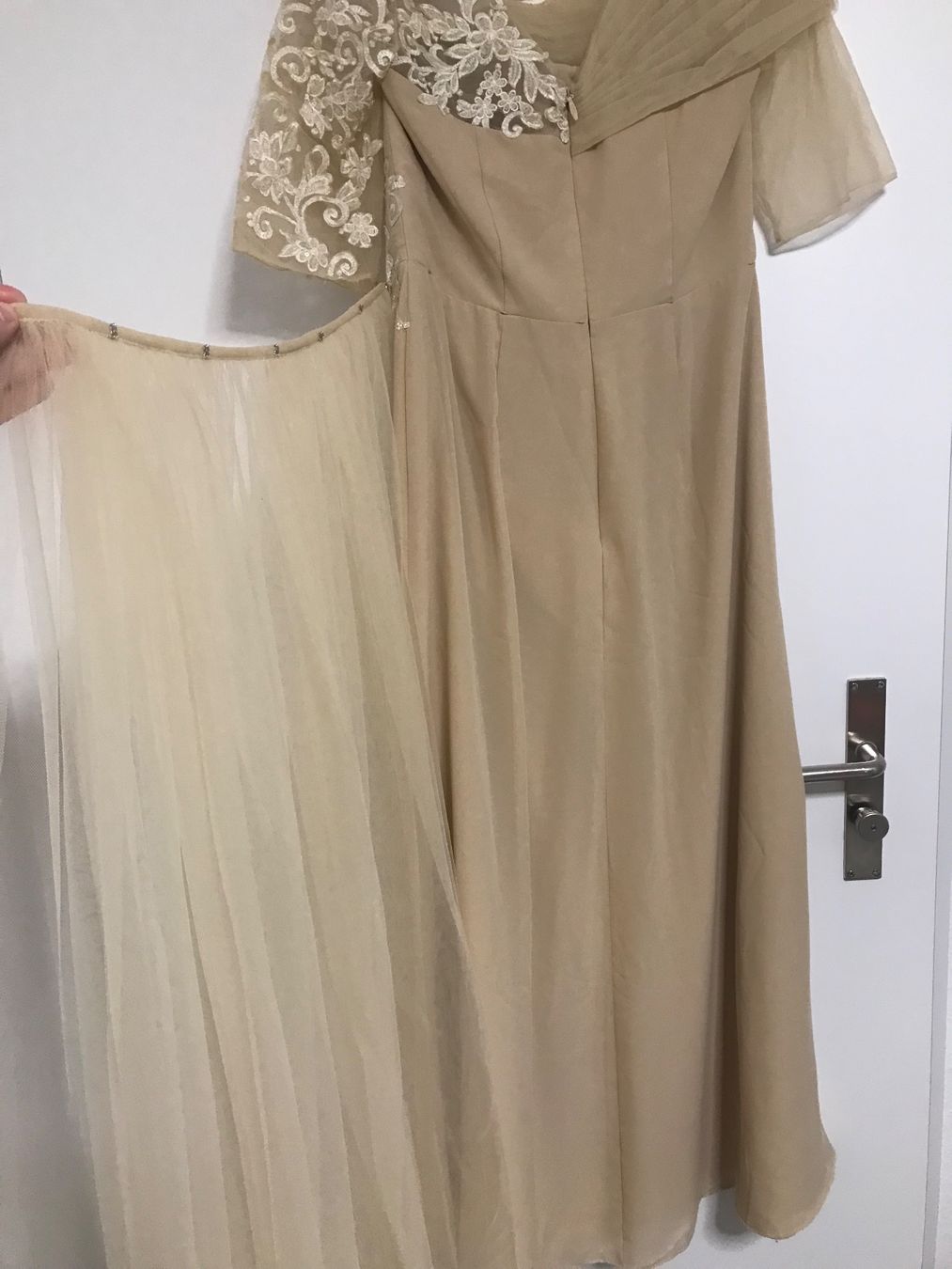 JJ’s House Vestiti: Abendkleid lang Schampagnerfarbe – Usato da Dübendorf venduto da nela123 9
