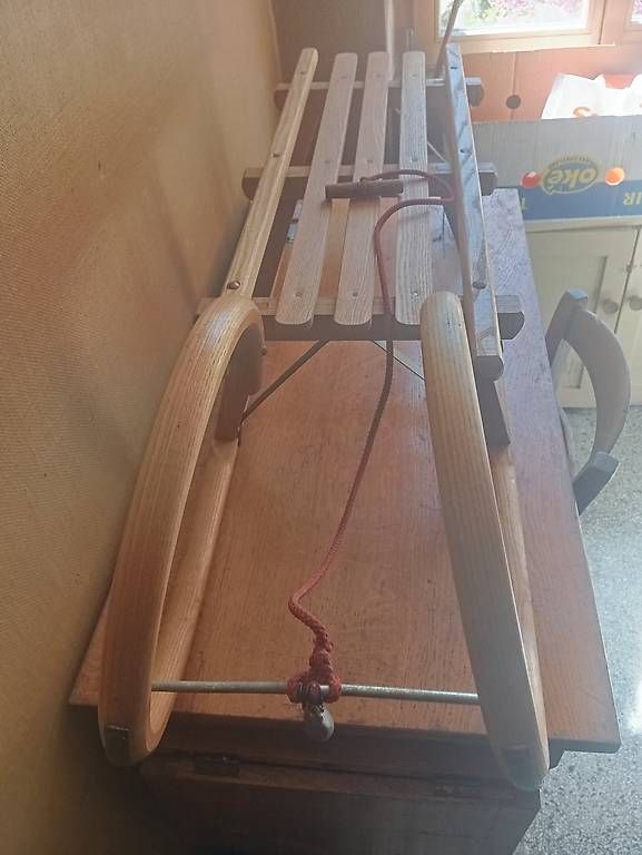 Slitta: Grosser Schlitten – Usato da Basel venduto da Petergunn 1