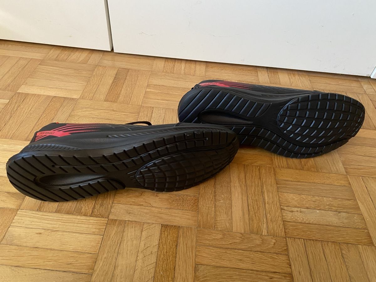 Scarpe da uomo: Turnschuhe - Neu - Grösse 44 – Nuovo (secondo la descrizione) da Tecknau venduto da Otacon0 2