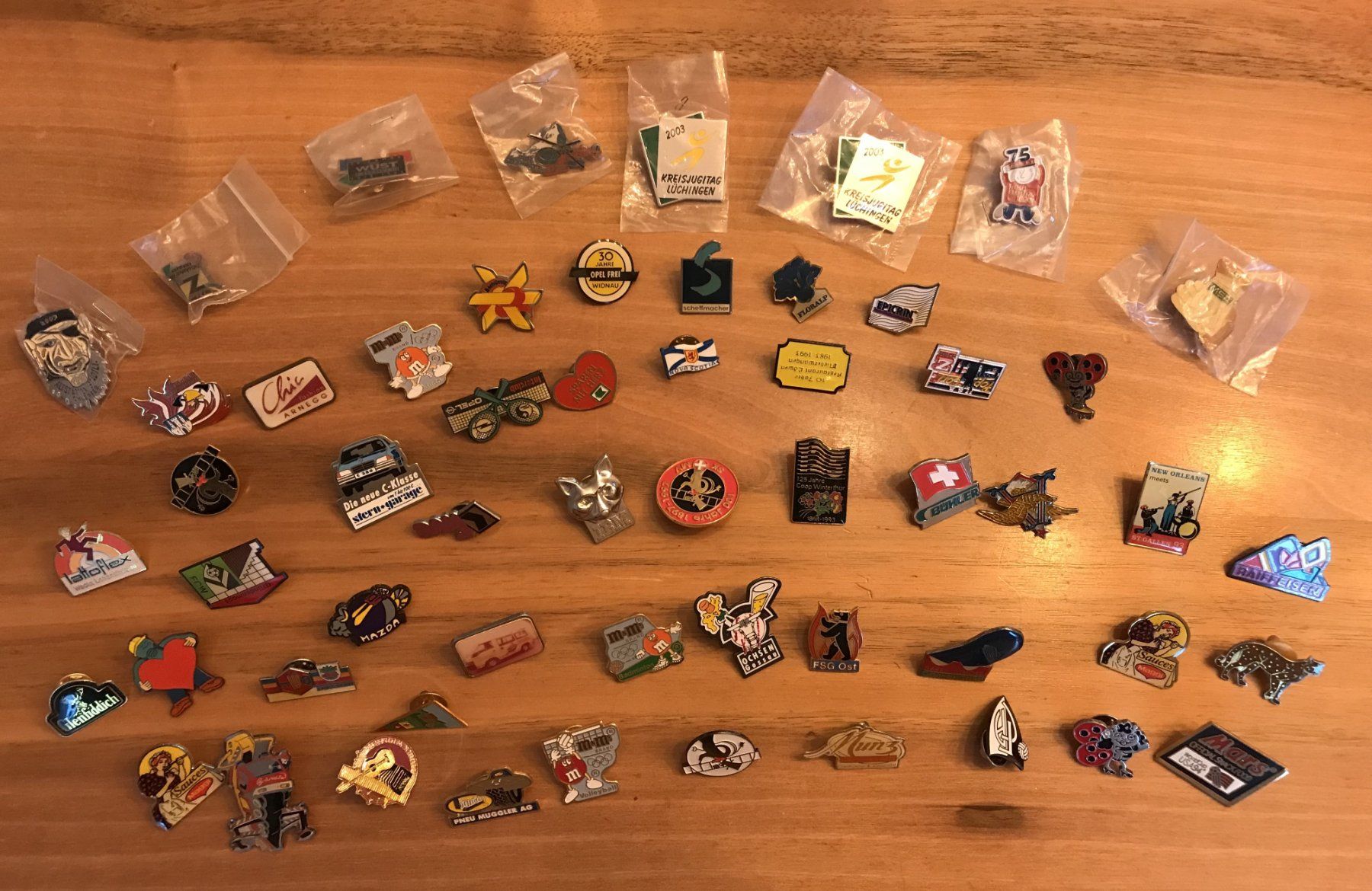 Placchette & Badge: Sammlung Anstecker Pins – Usato da Altstätten SG venduto da Nik2009 4