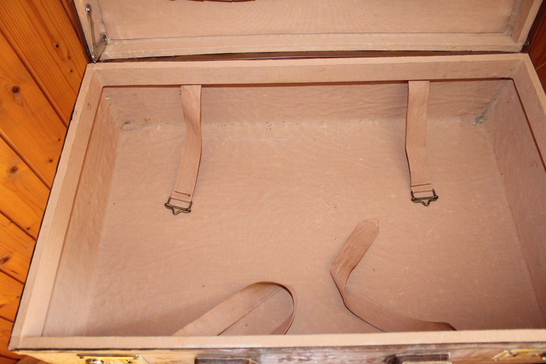 Valigie: antiker Koffer (M) – Usato da Schaan venduto da antikes_und_kurioses 3