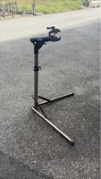 Support de réparation vélo X-Parts pliable gris