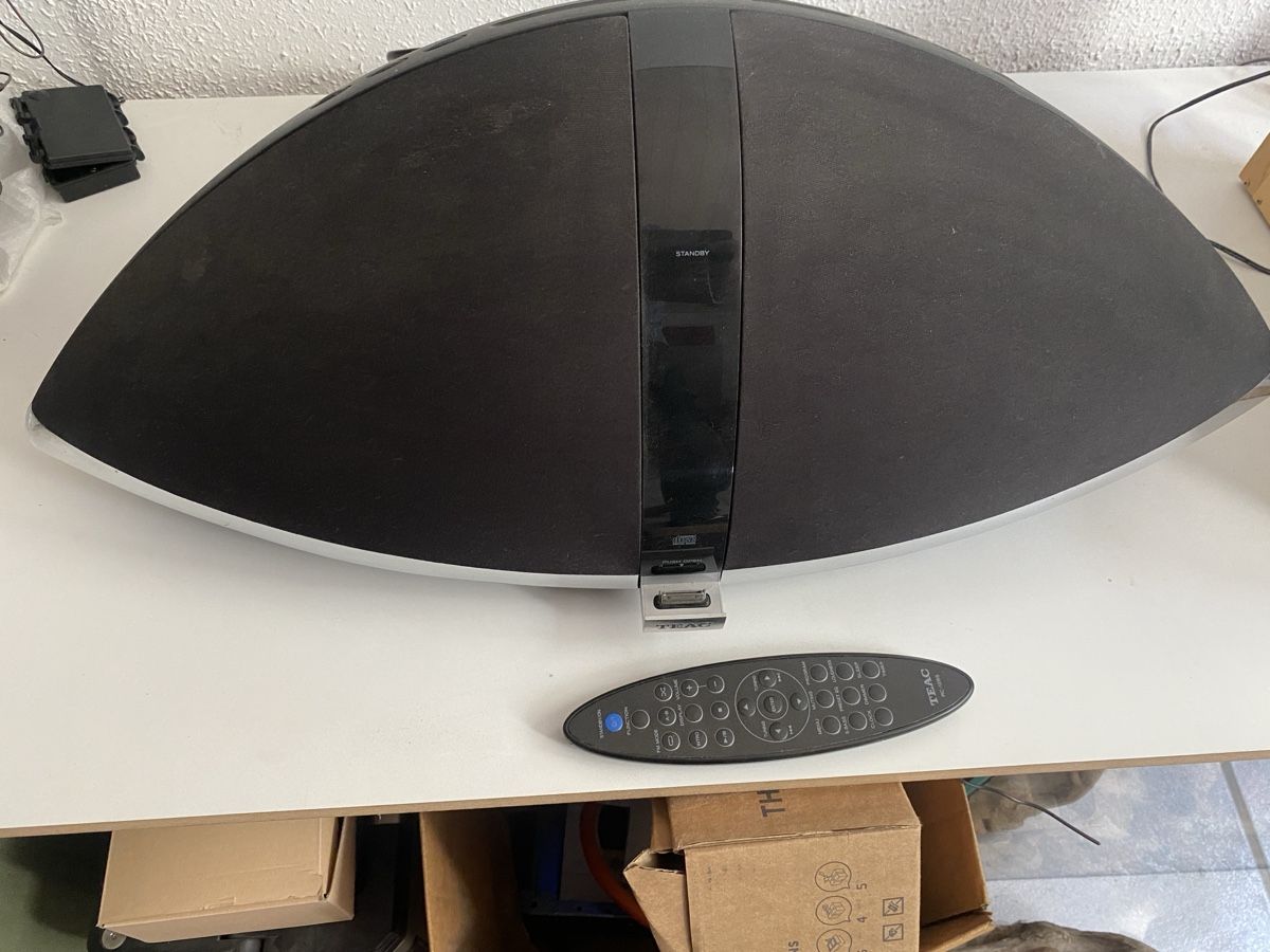 Teac Multimediaplayer & Streamer: Radio mit CD Player und Antennenanschluss – Gebraucht aus Brislach von Kimi0730