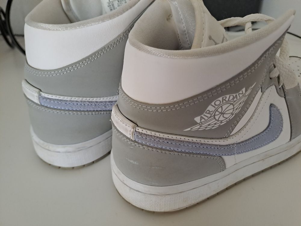 Jordan Chaussures hommes: Nike air Jordan blanche – D'occasion à Morges par Roxane_secondhand12 2